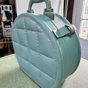 Elegant Quilted Green travel Women's Bag
